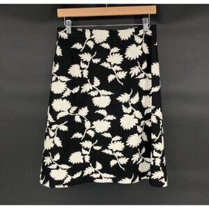 St. John Collection Womens Embellished Floral Knit Skirt 8 Black Cream Old Money